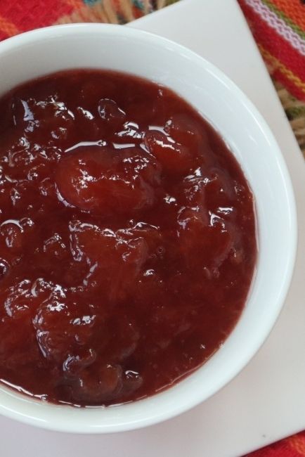 Plum Compote Recipes, Plum Sauce Recipe, Plum Compote, Instant Pot Vegan, Plum Recipes, Compote Recipe, Plum Sauce, Yellow Plums, Fruit Compote