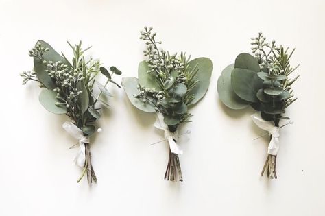 Green Tropical Bouquet, Greenery Centerpiece Wedding Round Table, Greenery Wedding Ideas, Green Boutonniere, Greenery Wedding Bouquet, Greenery Wedding Decor, Boutonniere Wedding, Floral Ideas, Deco Floral