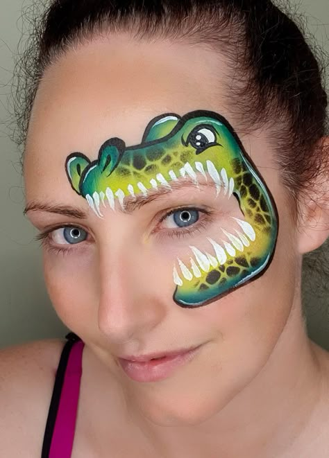 Eye Face Paint, Dinosaur Face Painting, Monster Face Painting, Crocodile Party, Alligator Party, Eye Face Painting, Bodysuit Tattoos, Animal Face Paintings, Face Painting For Boys