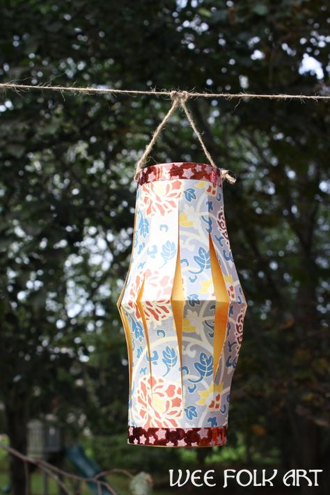 Single and Double Chinese Lanterns Project - Homeschool Companion Paper Lamps, Hantverk Diy, Paper Lanterns Diy, Lantern Craft, Deco Retro, Paper Lantern, Chinese Lanterns, Dollar Store Crafts, Craft Blog