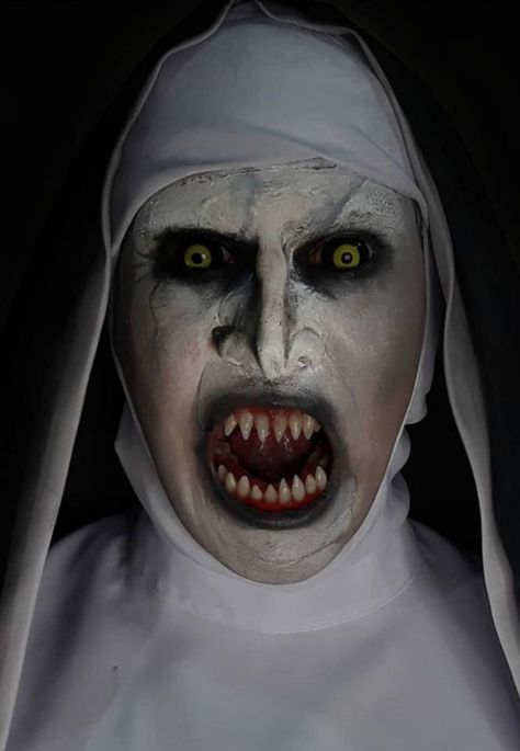 Succube Nun Custom, Scary Nun, Horror Villians, Helloween Wallpaper, Nun Costume, Horror Photos, Horror Fanatic, The Nun, Scary Movie Characters