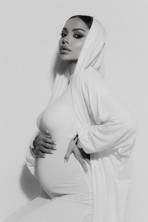 Ciara Pregnant Photoshoot, Maternity Photography Modest, Hijabi Maternity Photoshoot, Glamour Maternity Shoot, Modest Maternity Photoshoot, Classy Pregnancy Photoshoot, Maternity Editorial Photography, Modest Maternity Shoot, Christian Maternity Photoshoot