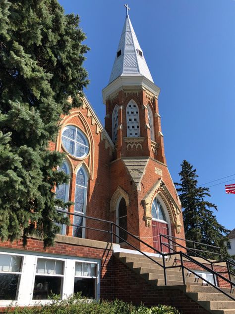 Next Stop on the Laura Ingalls Wilder Historic Route: Spring Valley, Minnesota | Retirement......LOVE IT! Walnut Grove Minnesota, Pepin Wisconsin, Ingalls Family, Burr Oak, Walnut Grove, Laura Ingalls Wilder, Spring Valley, Laura Ingalls, On The Road Again