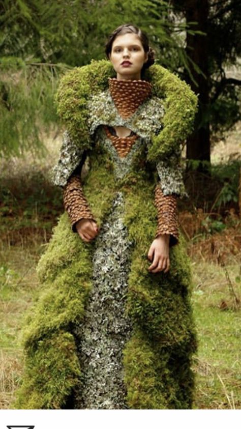 Natural Form Fashion, Moss Cloak, Pastoral Grunge, Moss Outfit, Moss Clothes, You Are So Funny, How To Choose Sunglasses, Spirit Costume, Hunger Games Fashion