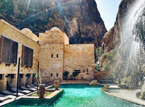 The Very Best Luxury Hotels in Jordan Hamilton Pool Preserve, Hamilton Pool, Kakadu National Park, Desert Aesthetic, Italy Images, Havasu Falls, Outdoor Baths, Fairy Pools, Spring Spa