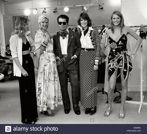 Karl Lagerfeld 1972 at Chloé Bw Photo, Black And White Photographs, Image Collection, Karl Lagerfeld, Color Trends, Old Hollywood, Chloe, Flapper Dress, Kimono Top