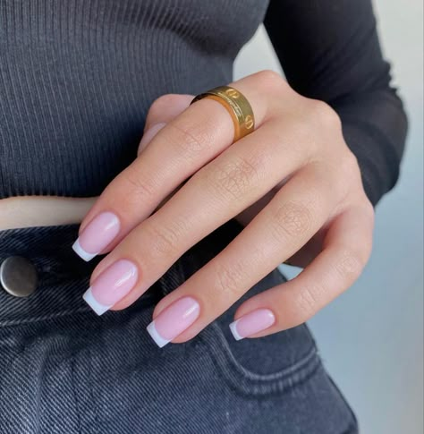 Tapered French Nails, French Nails Square Medium, Square French Nails With Design, Square Cute Nails, Elegant Nails Classy French Tips, Soft Pink French Tip Nails Square, Natural Nail Pink French Tip, Light Pink French Tip Square, Nails Short Tapered Square