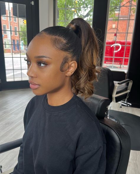 Short Low Ponytail Hairstyles, Mid Barbie Ponytail, Middle Part Ponytail Short Hair, Human Hair Ponytail Black Women, Short Ponytail Black Women, Flipped Ponytail Hairstyles Black Women, Sleek Short Ponytail, Pondo Hairstyles For Black Women Short, Ponytail Updo For Black Women