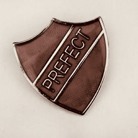 Prefect Badge Aesthetic, Prefect Badge, Hermione Aesthetic, Percy Weasley, Harry Potter Hermione, Harry Potter Aesthetic, Porsche Logo, Hermione, Harry Potter