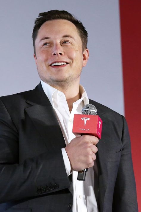 The last two weeks have kept the world’s richest person Elon Musk busy with the revamping of newly bought Twitter. While Musk was able to complete the $44 billion Twitter takeover just in time before the court’s 28th October deadline, it seems that the billionaire has to defend himself again in the court this week. But this time, it's against a Tesla shareholder. shutterstockLater this week on November 14th, Elon Musk needs to defend his record $56 billion Tesla pay package against clai Bernard Arnault, Tesla Ceo, Larry Page, Pale Blue Dot, 28th October, Planetary Science, Richest In The World, Independent Contractor, New Twitter