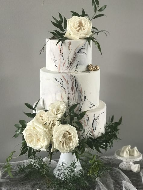 Marble granite texture wedding cake Baptism Boy Ideas, Texture Wedding Cake, Cookie Decorating For Beginners, Wedding Cake Marble, Marble Wedding Cake, Cookie Decorating Station, Cookie Decorating Videos, Granite Texture, Texture Wedding