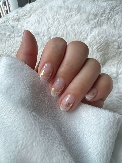 French With Gold Flakes, French Nail With Gold, Nails Formal, White French Tip Nails With Gold Flakes, French Nail Gold Tip, White Nail With Gold French Tip, Short White And Gold Nails, French Tips With Gold Accent, Gold Micro French Nails