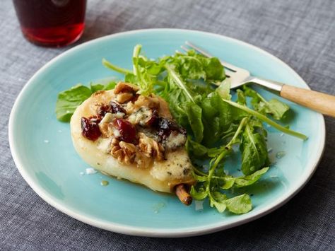 Get Ina Garten's Roasted Pears with Blue Cheese Recipe from Food Network Pears With Blue Cheese, Pear And Blue Cheese Salad, Roasted Pears, Pastry Puff, Blue Cheese Recipes, Blue Cheese Salad, Roasted Pear, Baked Pears, Cheese Course