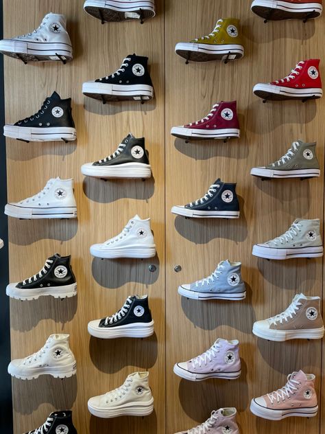 Converse Shoes Aesthetic, Converse Store, Converse Collection, Cute Converse Shoes, Converse Aesthetic, Cute Converse, White Nike Shoes, Converse Star, Shoes Outfit Fashion