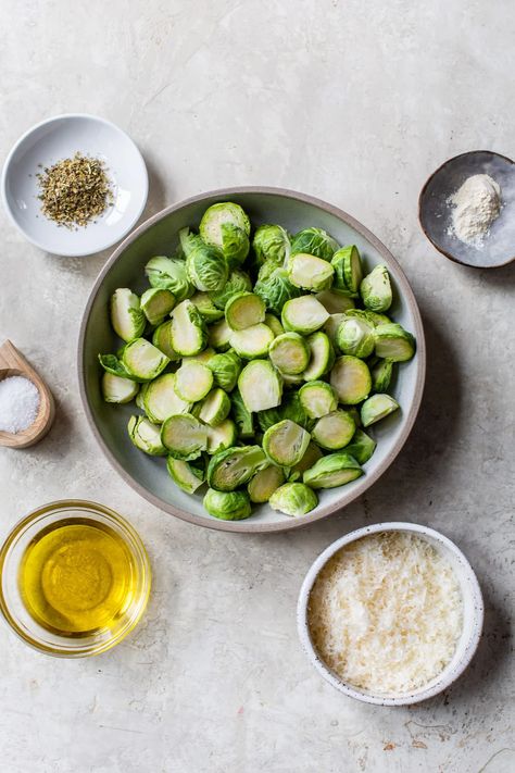 Parmesan Brussel Sprouts, Cooking Books, Roasted Sprouts, Best Chili Recipe, Shredded Brussel Sprouts, Cinnamon Raisin Bread, Vegetarian Sides, Raisin Bread, Skinnytaste Recipes