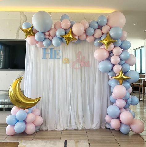 Lavender Party, Vom Avea Un Copil, Creative Gender Reveals, Baby Gender Reveal Party Decorations, Gender Reveal Party Games, Pregnancy Gender Reveal, Gender Reveal Party Theme, Idee Babyshower, Gender Reveal Themes