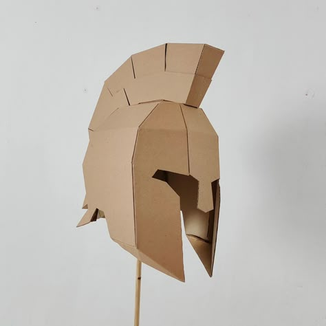 Helmet Out Of Cardboard, Ancient Greek Helmet, Cardboard Helmet, Cardboard Props, Greek Crafts, Helmet Drawing, Greek Helmet, Cardboard Costume, Cardboard Design