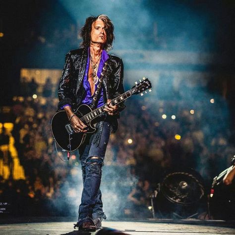 Joe Hey Joe, Tyler Aerosmith, Steven Tyler Aerosmith, Joe Perry, Film Icon, Steven Tyler, Nba Stars, Gibson Guitars, Guitar Hero