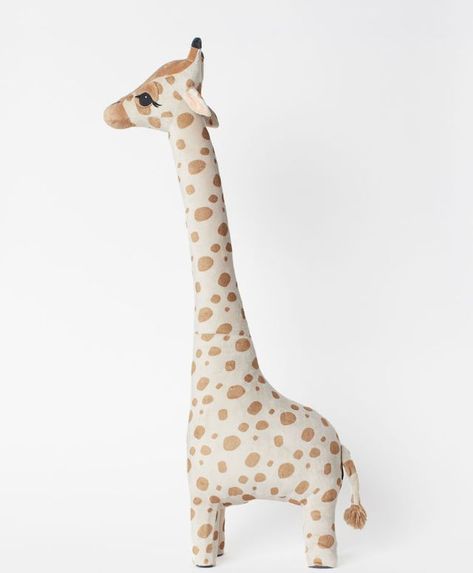 Childrens Bedroom Furniture, Giraffe Toy, H&m Home, Children's Bedroom, Stay Wild, Kids Bedroom Furniture, Bedroom Styles, Dream House Decor, Childrens Bedrooms