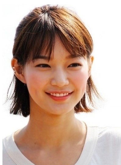 shin min ah hairstyle Ponytail Short Hair, Bangs Ponytail, Korean Short Hair, Half Ponytail, Hair St, Hair Reference, Short Hair With Bangs, Short Bob Hairstyles, Korean Hairstyle