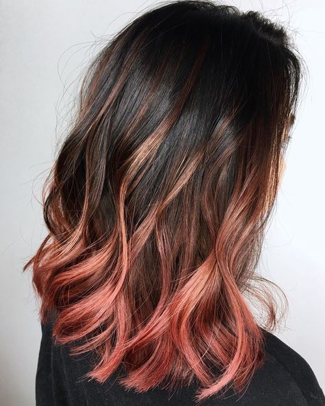 Medium Length Ombre Hair, Shoulder Length Ombre Hair, Light Brown Ombre, Stylish Hair Colors, Dark Ombre Hair, Brown To Blonde Ombre, Pink Ombre Hair, Red Ombre Hair, Short Ombre Hair