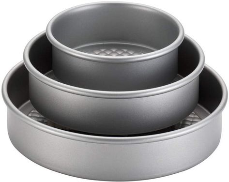 CAKE BOSS Cake BossTM Professional Nonstick Bakeware 3-pc. Round Cake Pan Set.   Use these pans to create beautiful three-tier cakes for weddings, baby showers and other celebrations - take baking to the next level. Cheap Wedding Cakes, Red Birthday Cakes, Nursing Cake, Whiskey Cake, Inside Cake, Round Wedding Cakes, Cake Pan Set, Cake Liner, Cake Baking Pans