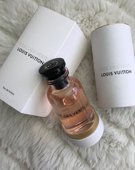 Louis Vuitton Rose Des Vents.