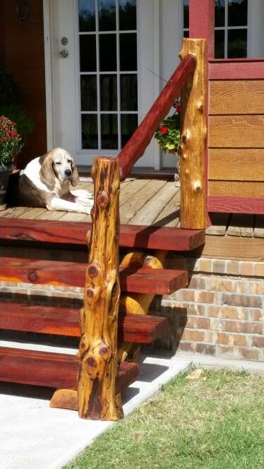 Rustic Outdoor Stair Railing Ideas, Cedar Handrail Front Porches, Diy Outdoor Railings For Steps, Cedar Stairs Outdoor, Log Stairs Outdoor, Outside Stair Railing, Log Steps, Cedar Railing, Porch Step Railing