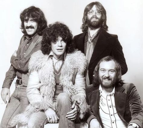 "Nazareth is without doubt the biggest rock band to emerge from Scotland. They were the pioneers, eventually acquiring legendary status, who took Scottish Rock international and paved the way for many other great Scottish bands that came later - the likes of Big Country, Simple Minds, etc." 60s Rockstar, Nazareth Band, Scottish Bands, Hair Of The Dog, Cleveland Rocks, Old Rock, Simple Minds, Big Country, Rock Posters