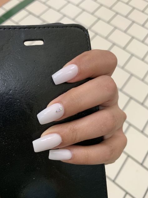 Nails With Gems Simple, White Nails With Jewels, Acrylic Ballerina Nails, Natural White Nails, White Nails With Gems, Nails With Gems, Pale Nails, White Coffin Nails, White Acrylic Nails