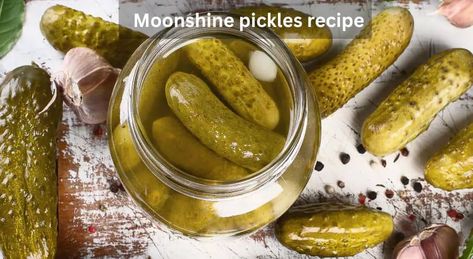 Moonshine Pickles Recipe, Mixed Drinks Alcohol Recipes, Easy Pickling Recipes, Dill Pickle Recipe, Pickle Chips, Kitchen Guide, Jello Shot Recipes, Mixed Drinks Alcohol, Shot Recipes