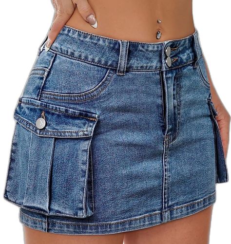 Short Denim Skirt Outfits Y2k, Denim Cargo Skirt Outfit, Cargo Skirt Short, Mini Cargo Skirt Outfit, Jean Cargo Skirt, Cargo Skirt Mini, Comfy Trendy Outfits, Short Denim Skirts, Denim Cargo Skirt