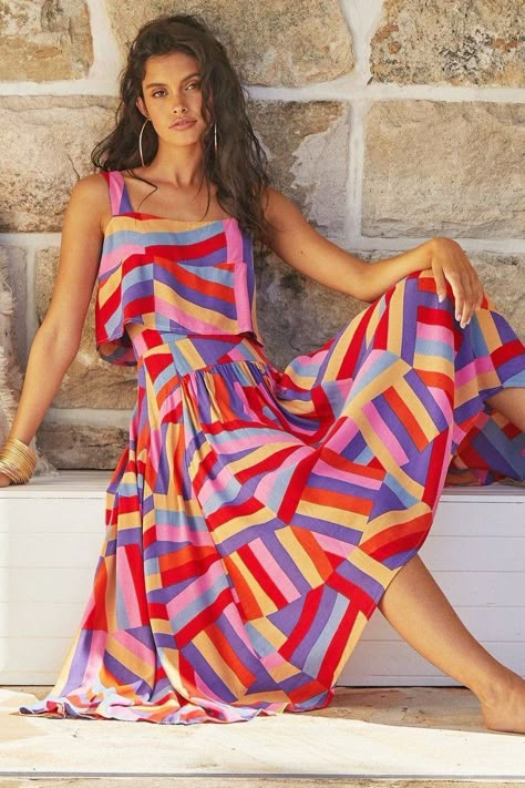 Garden Party Outfit, Fiesta Outfit, Colourful Outfits, Mode Inspiration, Dream Dress, Colorful Fashion, Skirt Outfits, Spring Summer Fashion, Pretty Dresses