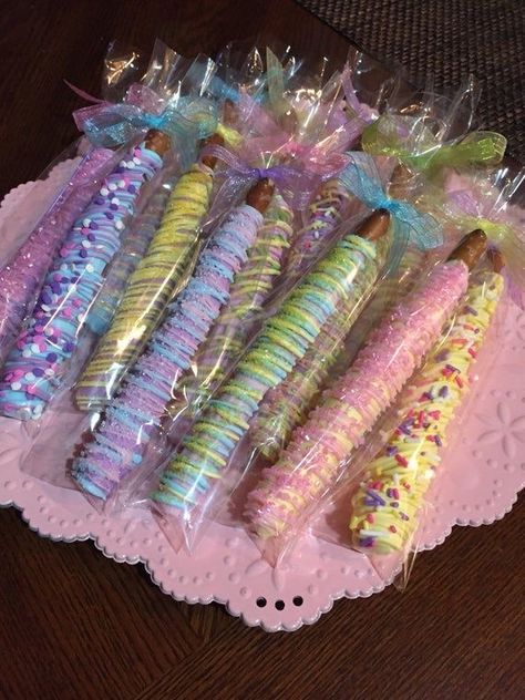 Double dipped in chocolate, decorated and available in classic pretzel twists and jumbo sourdough pretzels Pretzels Sticks, Pretzel Ideas, Easter Pretzel, Easter Teacher Gifts, Dipped Pretzels, Chocolate Covered Pretzel Rods, Chocolate Dipped Pretzels, Easter Snacks, Easter Sweets