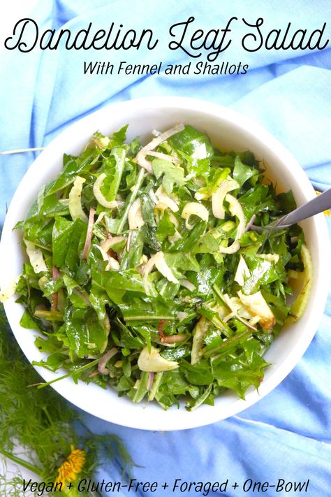 Spring Salad: Fennel and Dandelion Leaf Recipe - Very Vegan Val Dandelion Salad Recipes, Dandelion Leaf Recipes, Dandelion Leaves Recipe, Dandelion Salads, Dandelion Soup, Salad Fennel, Interesting Salads, Dandelion Salad, Dandelion Leaf