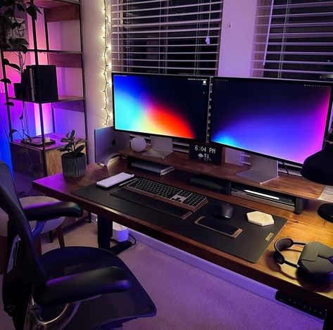 13 ways to improve this dual-Studio Display workstation [Setups] Studio Display Setup, Apple Studio Display, Workstation Setup, Studio Display, Monitor Setup, Gaming Setups, Desktop Setup, Desk Setup, Gaming Setup