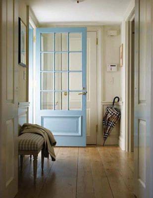 light blue door Pintu Interior, Painted Interior Doors, Blue Front Door, Entry Ways, 아파트 인테리어, Front Door Colors, Blue Door, Door Color, Back Doors