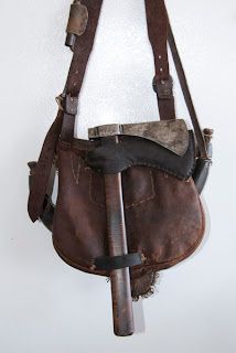 Possibles Bag, Long Hunter, Horn Bag, Shooting Bags, Bushcraft Kit, Moccasin Pattern, Leatherworking Tools, Powder Horn, Hunting Bags