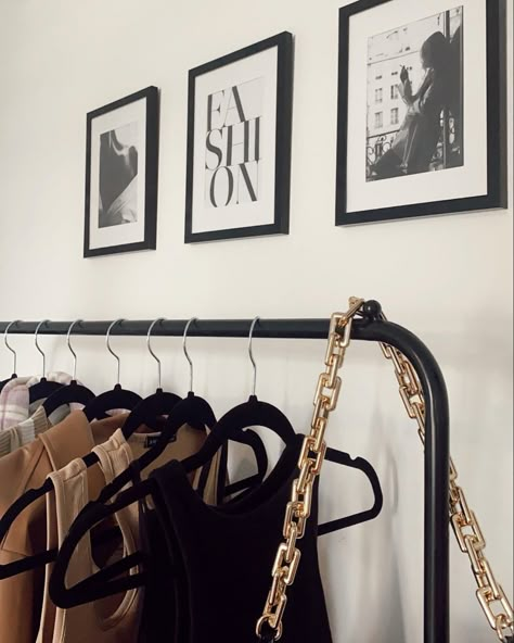 Rack Bedroom Decor, Fashion Corner Room, Racks Of Clothes Aesthetic, Fashion Rack Aesthetic, Black Clothing Rack Aesthetic, Small Boutique Ideas At Home, Garment Rack Bedroom Aesthetic, Bedroom Rack, Clothes Rack Bedroom Aesthetic