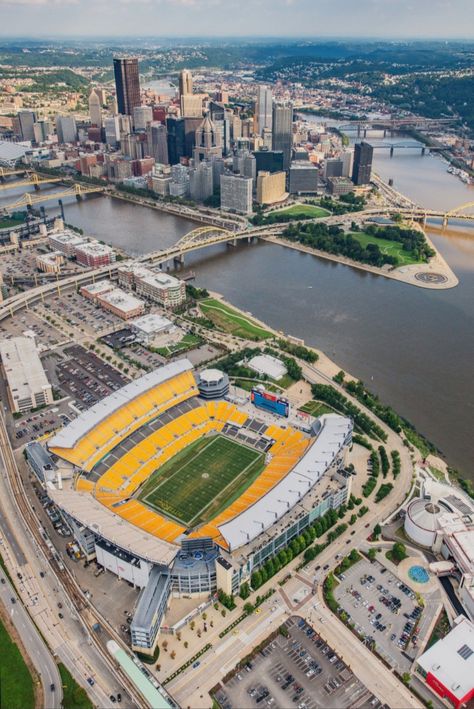 Heinz Field - Pittsburgh, PA Photo by Dave DiCello Steelers Stadium, Birds Eye View City, Fraternity Coolers, Pittsburgh Skyline, Heinz Field, Pnc Park, Cities Skylines, Sports Pics, Nfl Stadiums