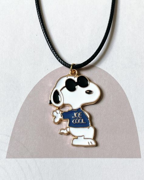 New Snoopy Pendant Necklaces, available to buy in our @etsy shop now! 🐶 (Link in bio 🐻) #snoopy #snoopynecklace #snoopyjewellery #snoopygift #snoopydog #snoopymerchandise #peanuts #necklace #jewellery #cutenecklace #smallbusiness #smallbusinessowner #shopsmall #sheffieldissuper Snoopy Merchandise, Snoopy Gifts, Small B, Joe Cool, Cute Necklace, Shop Now, Snoopy, Etsy Shop, Pendant Necklace