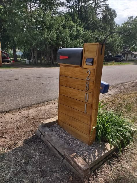 Inside Mailbox Ideas, Wood Mailbox Post Ideas, 2 Mailbox Post Ideas, Decorative Mailbox Ideas, Diy Wood Mailbox Ideas, Boho Mailbox Ideas, Farmhouse Mailbox Ideas, Modern Mailbox Ideas, Modern Mailbox Diy