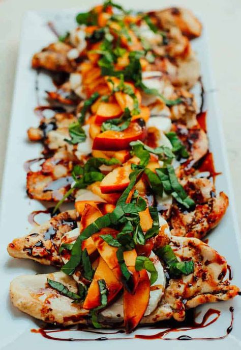 Peach Caprese, Summer Eating, Peach Recipe, Grilled Chicken Recipes, Think Food, Main Dish Recipes, Grilling Recipes, What's For Dinner, Grilled Chicken