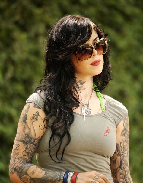 Kat Von D Kat Van D, Kay Von D, Kat Von D Tattoos, Tattoed Women, Best Tattoos For Women, Female Tattoo Artists, Stuff And Thangs, Kat Von, Kat Von D