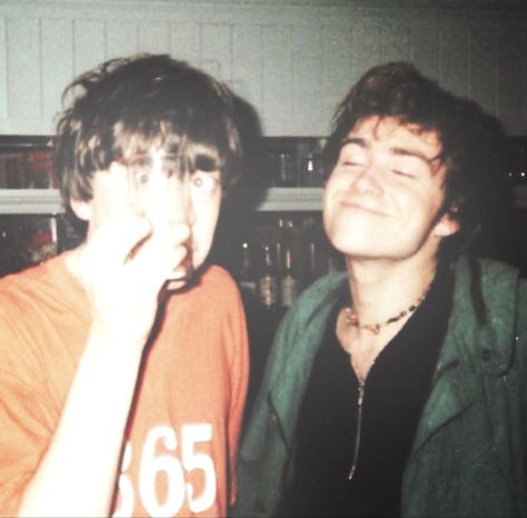 blur Blur Band Tattoo, Gramon Blur Fanart, Damon And Graham, Blur Band, Graham Coxon, Beta Squad, Things To Do With Boys, Alt Rock, Damon Albarn