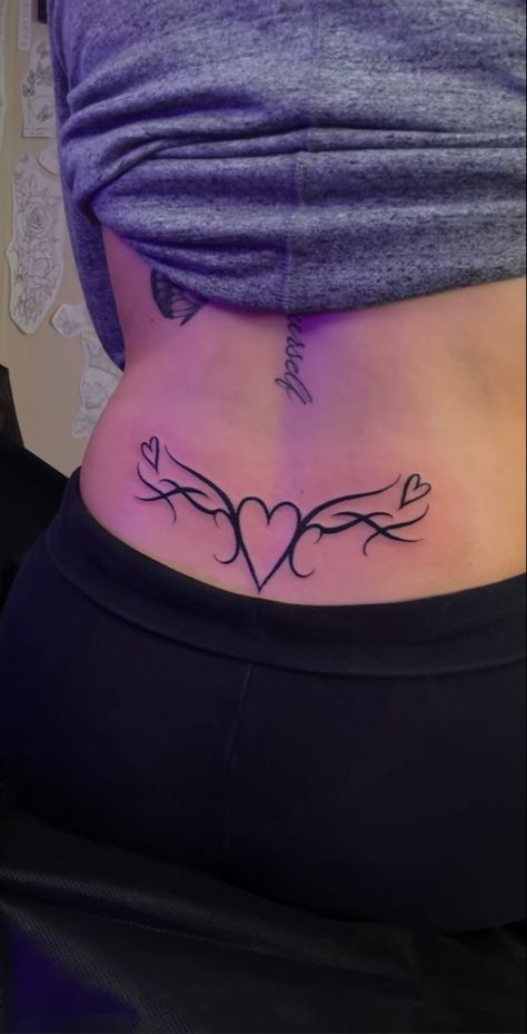 Back Lower Tattoo Women, Baddie Tramp Stamp Tattoos, Y2k Tramp Stamp Tattoos, Pretty Soul Tattoo, Lower Back Tattoos Black Women, Cute Stomach Tattoos For Women, Throat Tattoos Women, Medium Sized Tattoos, Waist Tattoos For Women