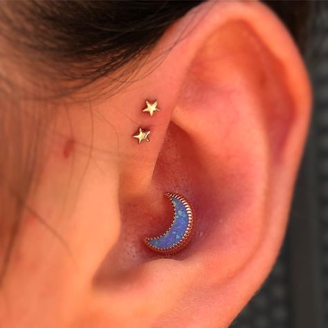 Celestial Ear Piercings, Ear Setup, Moon Piercing, Ear Curation, Earrings Piercings, Piercing Inspo, Ear Piercing, Retail Therapy, Stars And Moon