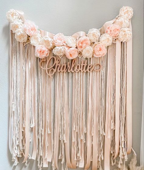 Macrame Backdrop Birthday, Boho Flower Wall Backdrop, Macrame Wall Hanging Pink, Macrame Party Decor, Macrame Photo Backdrop, 30s Birthday, Royal Fiveness, Learn Macrame, Macrame Garland