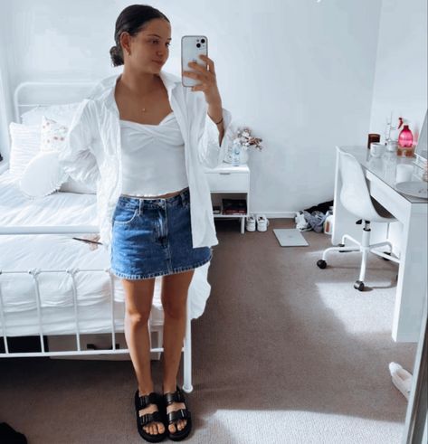 Ava Oetting Outfit, Basic Aussie Outfits, Ava Oetting, Basic Summer Outfits, Basic Aussie, Style Moodboard, Outfit Inspo Summer, Summer 24, Mood Board Fashion