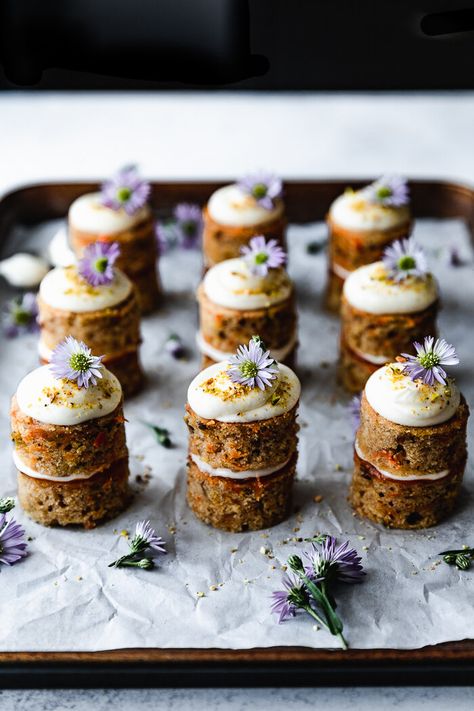 Mini Cakes Tea Party, Carrot Olive Oil Cake, Carrot Mini Cake, High Tea Cake Ideas, Dessert Ideas For Mother’s Day, Olive Oil Carrot Cake, Carrot Cake Mini Cakes, Fancy Recipes Dessert, Gourmet Carrot Cake